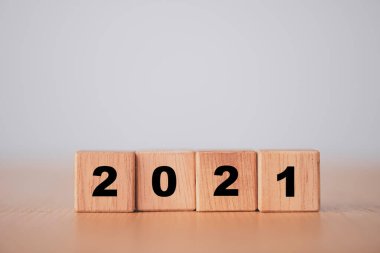 2020 'den 2021' e kadar tahta bloklar. Yeni yıl ve tatil konsepti.