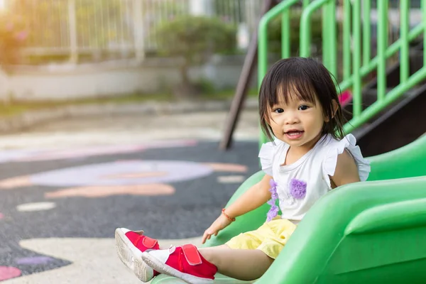 Portrét Let Starého Dítěte Šťastná Asijská Holčička Usmívá Směje Hraje — Stock fotografie