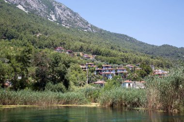Akyaka'da Azmak nehri, Muğla, Türkiye