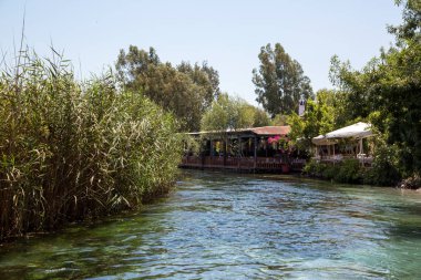 Akyaka'da Azmak nehri, Muğla, Türkiye