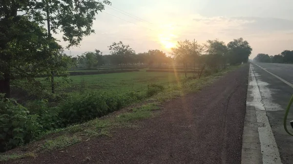 Blick Auf Den Sonnenaufgang Morgen Der Monsunzeit Ländlichen Raum — Stockfoto