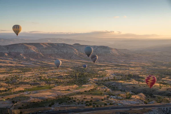 Scenic Picture Baloons Flying Cappadocia Landscape Sunrise — Stock Photo, Image