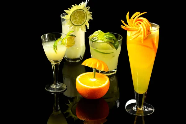 Tropical Drinks Photographed Dark Glass Table — Stock Photo, Image