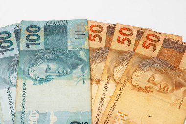 Brezilya parası Brezilya para birimi beyaz arkaplan.