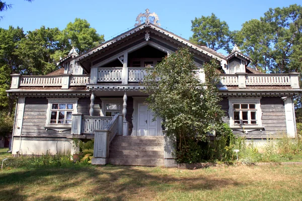 Dwór Gubernatorski Białowieży Sierpień 2015 Białowieski Park Narodowy Białowieża Podlasie — Zdjęcie stockowe