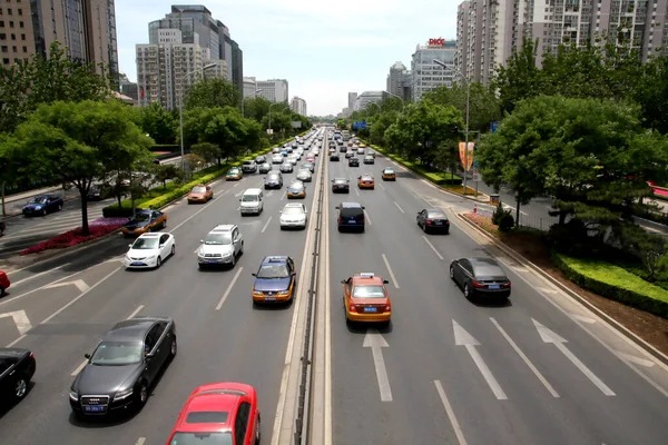Pekin 'de şehir trafiği, Mayıs 2012 Pekin, Çin