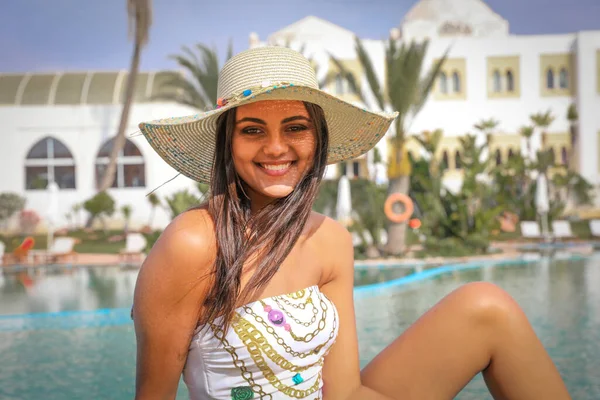 Summer Time Beautiful Young Girl Hat — Stock Photo, Image