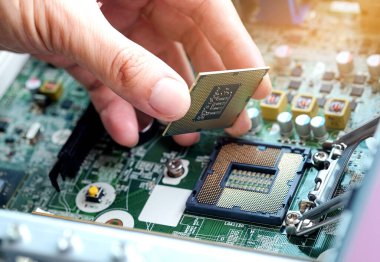 Erkek sağlığı kan basıncını kontrol eder.ve kalp hızı dijital basınç ölçer standart tansiyon testi sonuçları . Sağlık ve Tıp kavramı