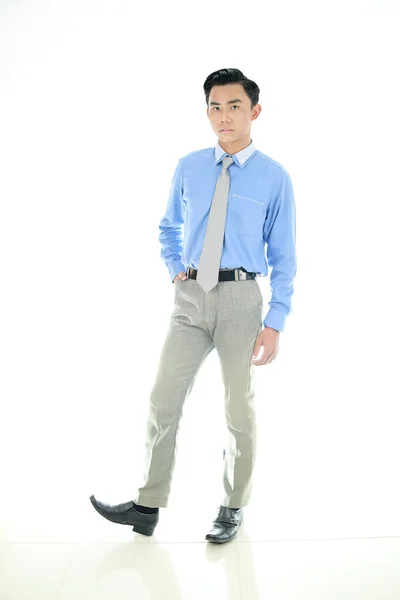 Fiducia Concetto Business Ritratto Affascinante Giovane Imprenditore Successo Camicia Blu — Foto Stock