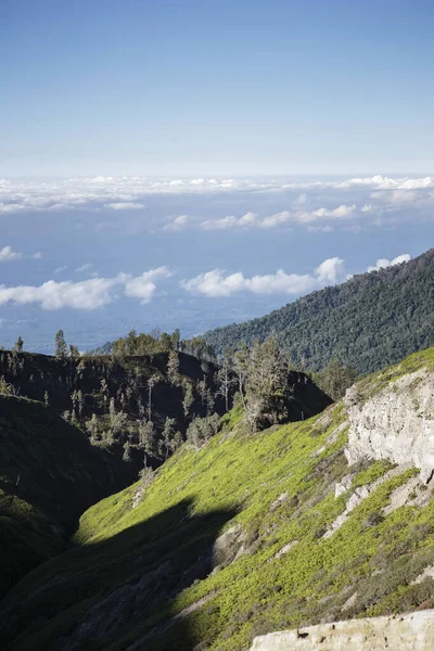 Utsikt Från Caldera Kawah Ijen Vulkanen Nära Bondowoso Till Närmaste — Stockfoto