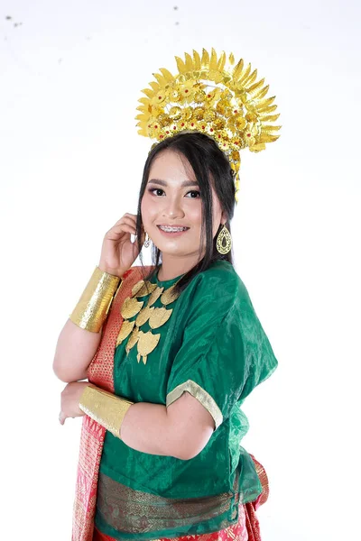 Hermosa Chica Asiática Sonriente Con Conjunto Ropa Tradicional Moderna Los —  Fotos de Stock