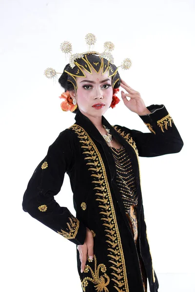 Vacker Leende Asiatisk Flicka Bär Uppsättning Moderna Traditionella Kläder Traditionella — Stockfoto