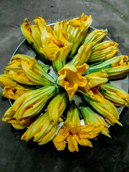 Kwiaty Melona India Flowers Kolor Jest Żółty — Zdjęcie stockowe