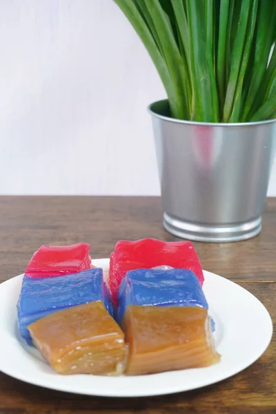 Thai Tatlı Keki (Kanom Chan))