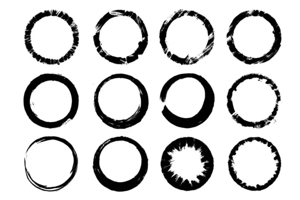 Black Grunge Circle. runde, von Hand gezeichnete strukturierte Form. — Stockvektor