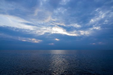 Browerdam 'dan soğuk Hollanda Kuzey Denizi manzarası