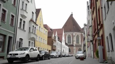 Ingolstadt, Almanya - 11 Temmuz 2017: Back Alley, Ingolstadt Kasabası