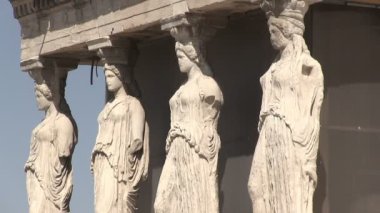 Echtheion, Atina ve Yunanistan 'a Bakış
