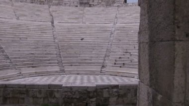 Atticus, Atina, Yunanistan Kahramanları Odeonu