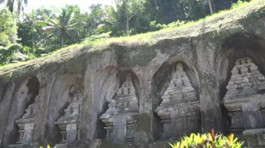 Pura Dalem Agung Tapınağı, Maymun Ormanı, Bali, Endonezya
