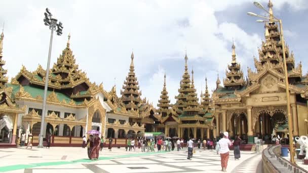 Yangon Giugno 2012 Shwedagon Pagoda Rangoon Myanmar — Video Stock