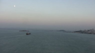 Golden Gate Boğazı (Golden Gate Köprüsü manzarası), San Francisco, ABD