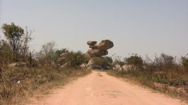 Dengeleyici Kaya, Epworth, Zimbabwe