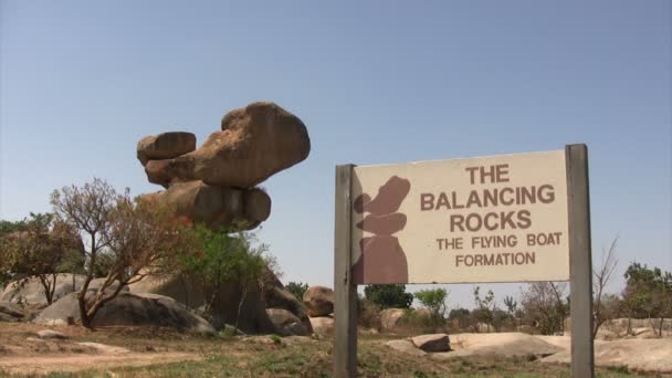 Balancing Rock Epworth Zimbabwe — Stock Video