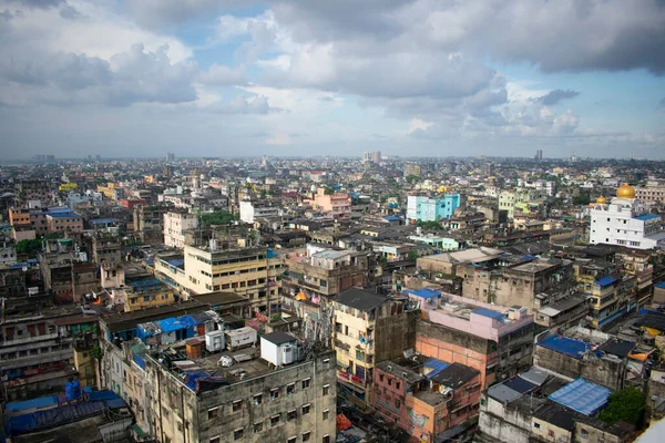 Kolkata şehrinin ufuk çizgisi görünümü