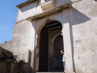 Kumbhalgarh, Hindistan 'ın batı kesimindeki Rajsamand bölgesinde Aravalli Tepeleri' nin batısında bulunan bir Mewar kalesidir.