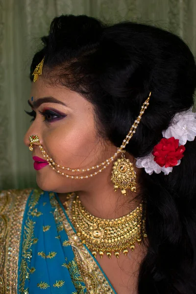 Indyjska Dziewczyna Recepcji Makijaż Party — Zdjęcie stockowe