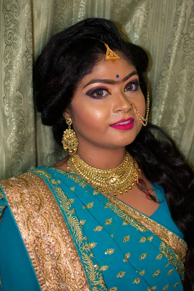 Indian Girl Reception Party Makeup — Stock Photo, Image