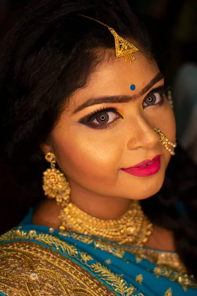 Ein Indisches Mädchen Mit Empfang Party Make — Stockfoto