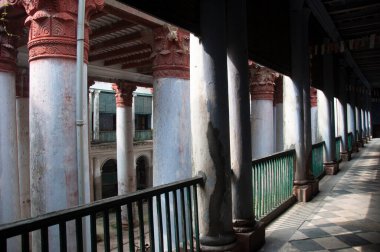 Sreerampur 'lu Goswami Rajbari, Batı Bengal' in ünlü tarihi evi..