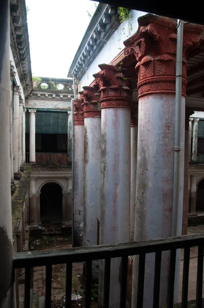 セランプールのゴスワミ ラジュバリは 西ベンガル州セラモップの有名な歴史的建造物です — ストック写真