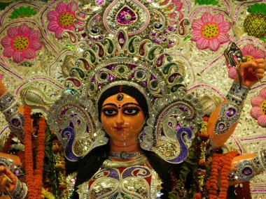 Kolkata durga puja festivalinin durga idolü