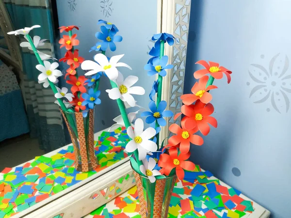 Renkli Yapımı Origami Kağıt Çiçek Diy Çiçek Kağıdı Işi Çiçek — Stok fotoğraf