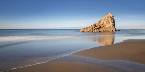 Large Stone Rock Washed Sea Beach Bayas Asturias Spain — Stock Photo, Image