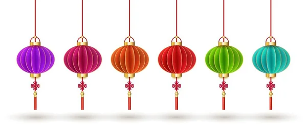Set di lanterne cinesi appese isolate su sfondo bianco — Vettoriale Stock