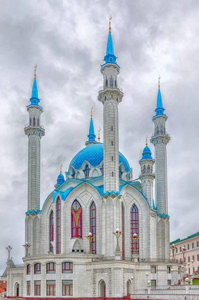 Tataristan, Rusya, Ağustos 2014 - Kazan Kremlin 'deki Kul-Sharif camisinin manzarası