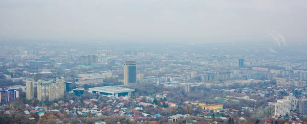 Blured Utsikt Över Almaty Skyline — Stockfoto
