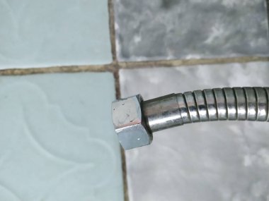 Duş Hortum kapatın. Krom boru bağlantı.