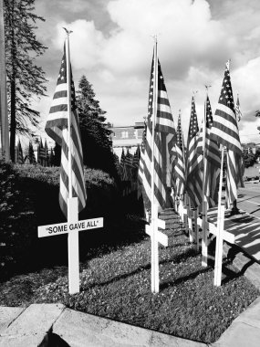 Bazıları anma töreni düzenledi.