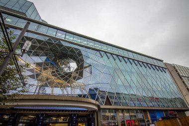 Frankfurt, Almanya 'daki MyZeil alışveriş merkezi cephesi