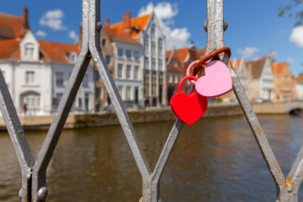 Bruges. Canal Spiegel Rei.