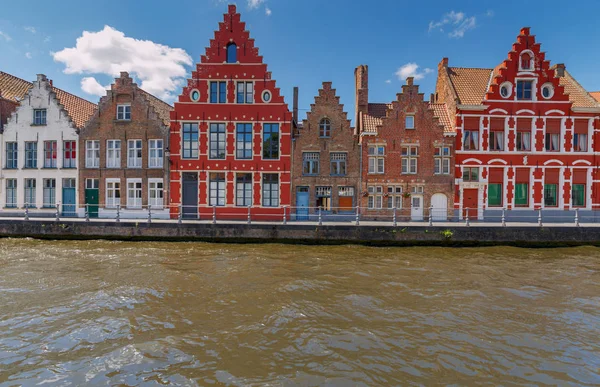 Bruges. Kanal Spiegel Rei. — Stok fotoğraf