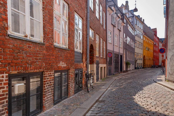 Kopenhagen. Oude middeleeuwse straat. — Stockfoto