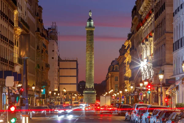 Paris. Praça Vendome ao pôr-do-sol . — Fotografia de Stock