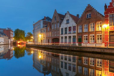 Bruges. Kanal Spiegel Rei.