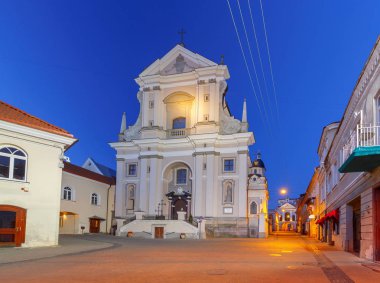 Vilnius. Eski kent kapısı şafak.